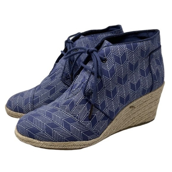 Tom’s Canvas Wedge Bootie - Picture 1 of 5